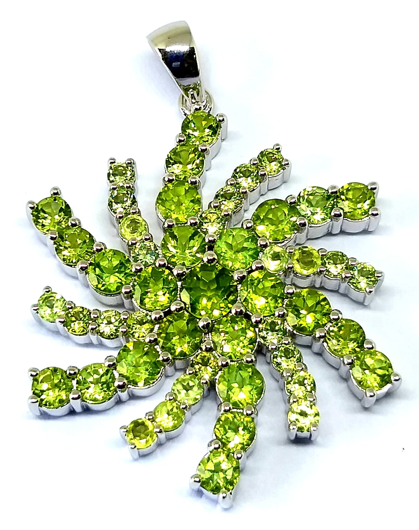 Stowe Peridot Spiral Silver Snowflake Necklace