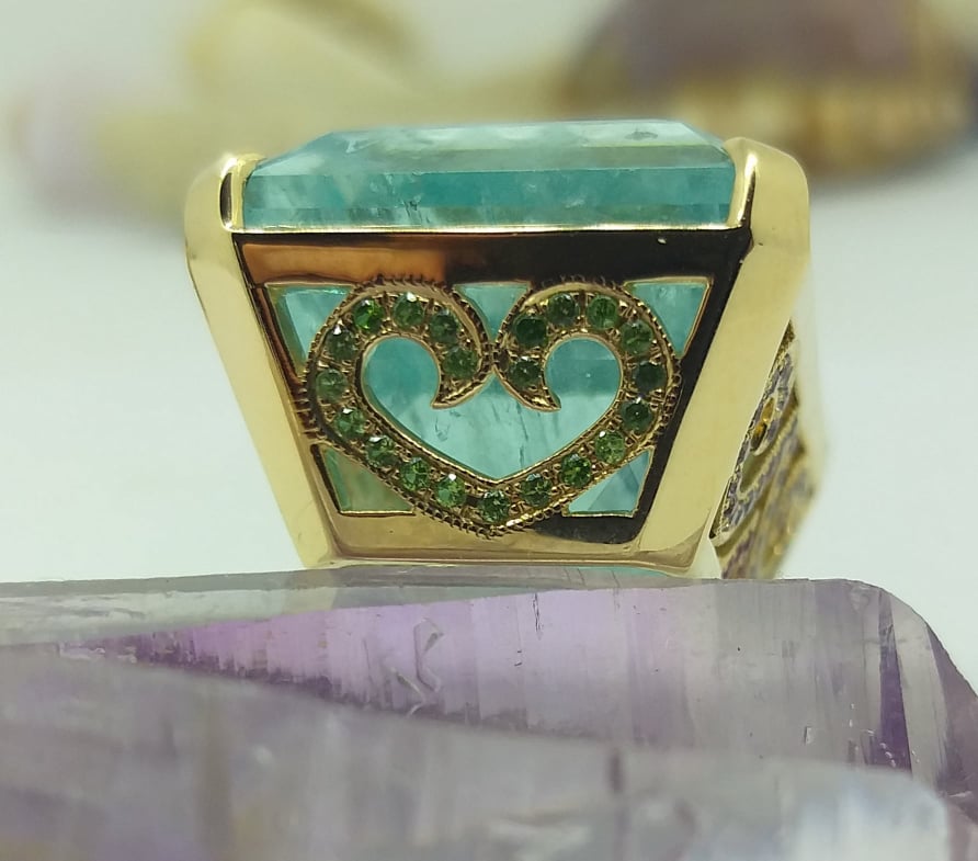 14k Gold Aquamarine pendant