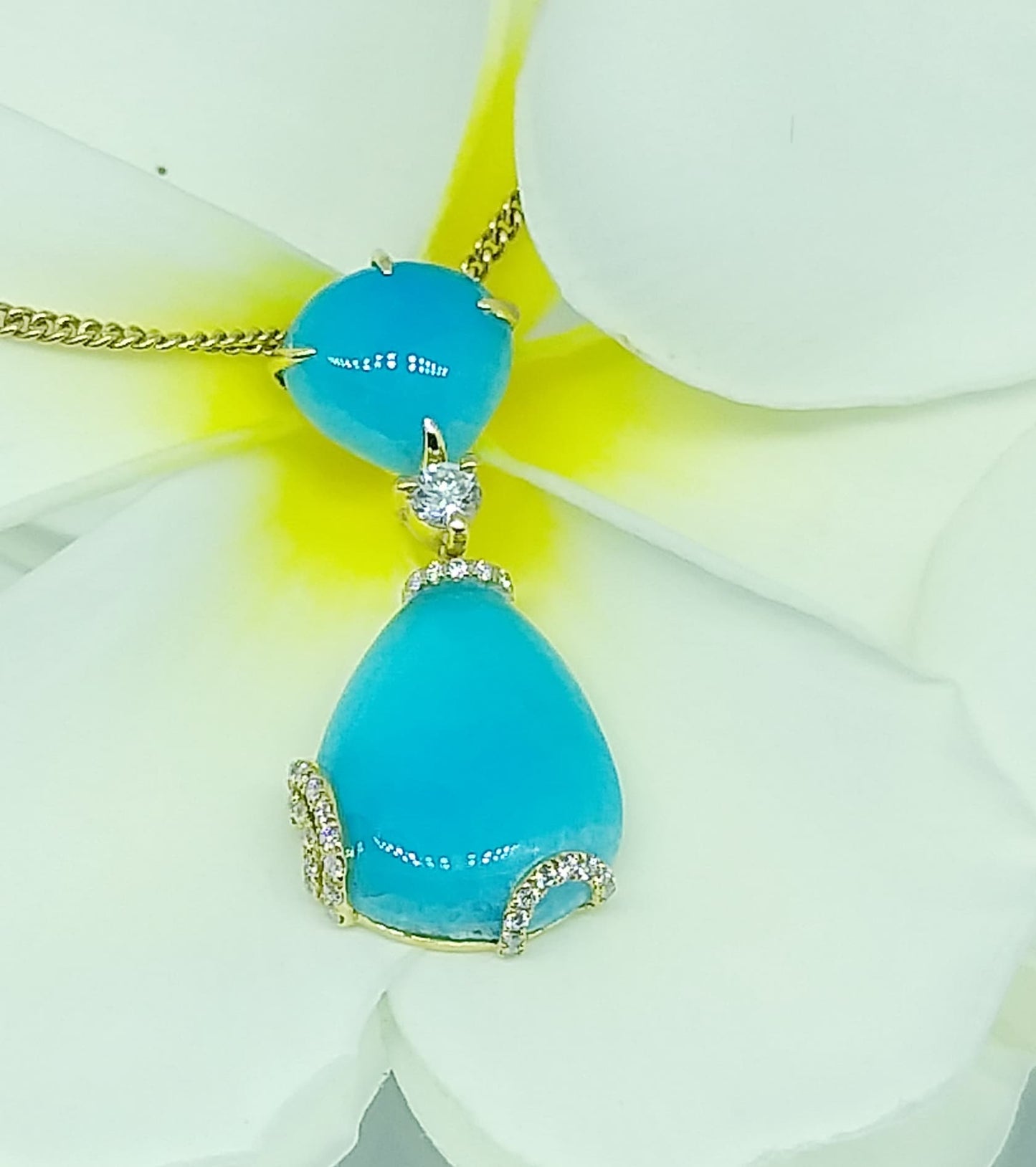 18k Gold Hemimorphite with Diamond Pendant