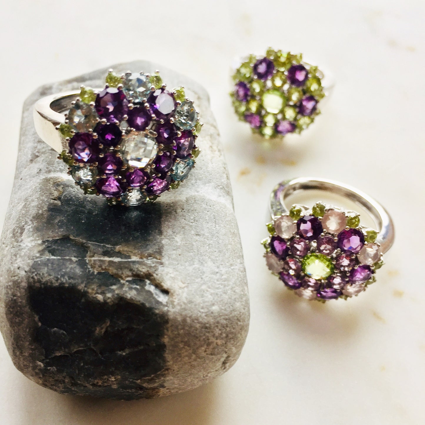 Louise Peridot & Amethyst Snowflake Mandala Ring