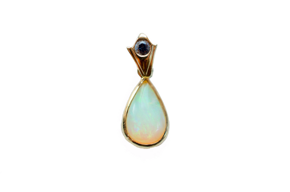 Oru 18K Gold Opal Pendant Necklace with Blue Sapphire Bail